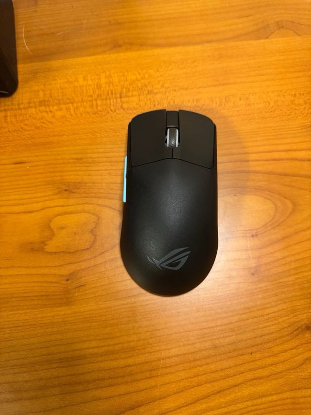 ASUS ROG Harpe Ace Gaming Mouse