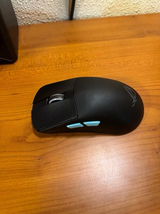 ASUS ROG Harpe Ace Gaming Mouse