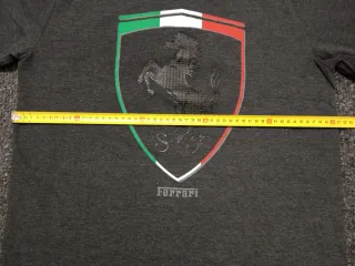 Camiseta Ferrari Gris Escudo Cavallino Rampante