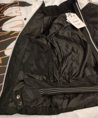 Chaqueta y pantalón esquí niño 6-7 años.Nuevos.