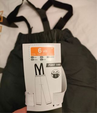 Chaqueta y pantalón esquí niño 6-7 años.Nuevos.