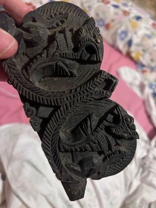 Antigüedad tallada en madera