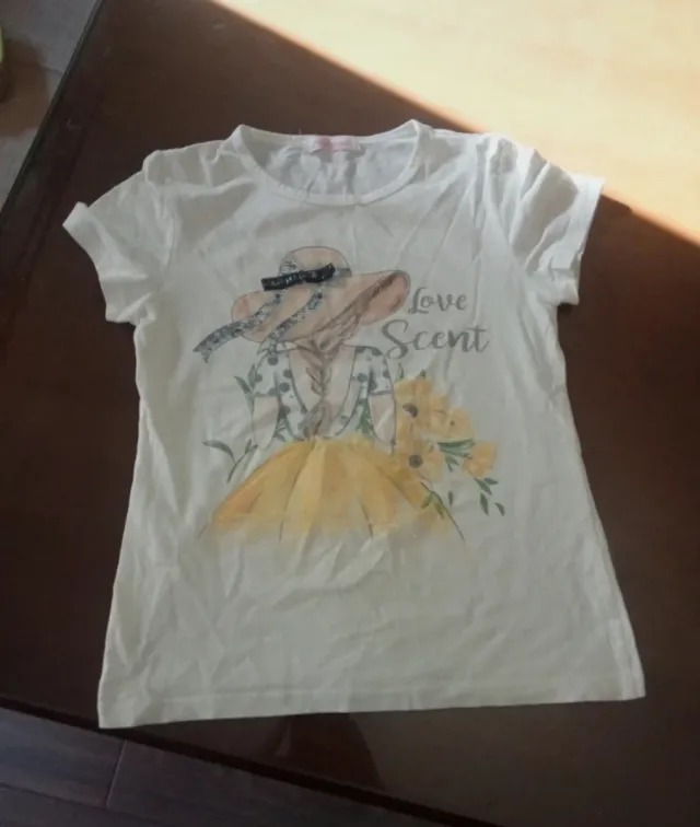 Camiseta niña Love Scent Talla S