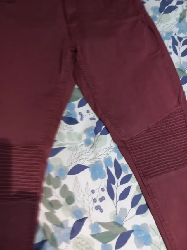 Pantalones Amichi Rojo Talla 42