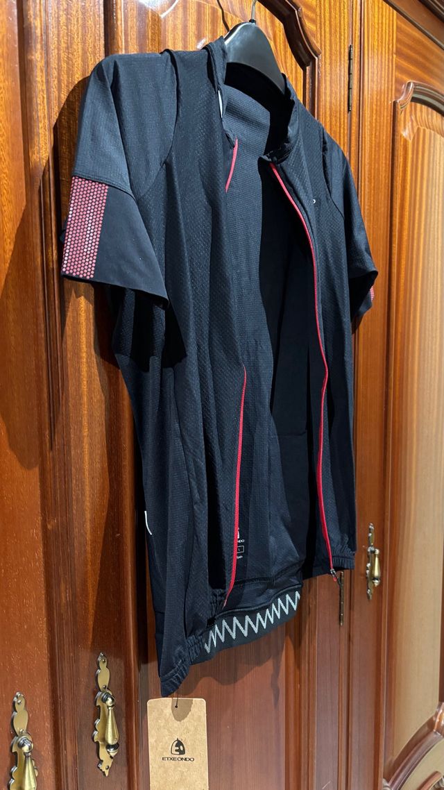 Vendo Maillot Etxeondo Ero Superdry