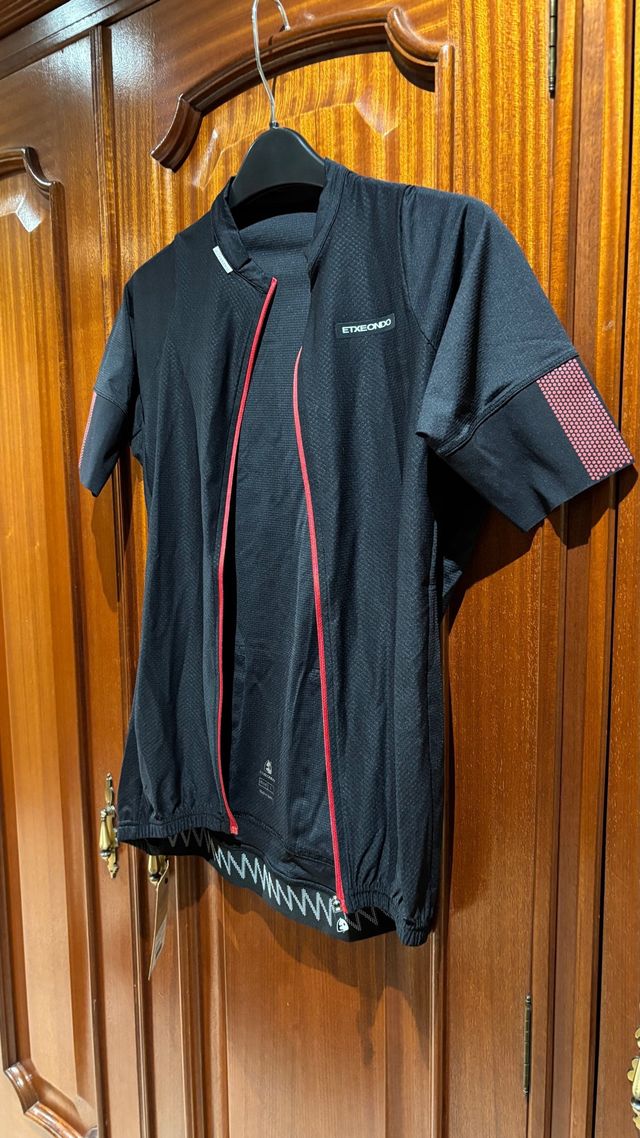 Vendo Maillot Etxeondo Ero Superdry