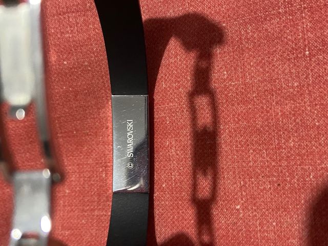 Pulsera Swarovski Negra y Plateada