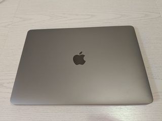 MacBook Air 13" Retina Gris Espacial A1932