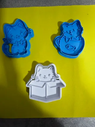Set 3 formine gattini