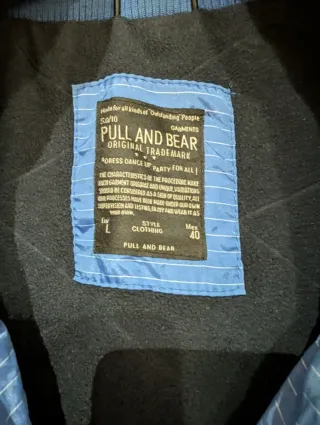 Chaqueta impermeable azul