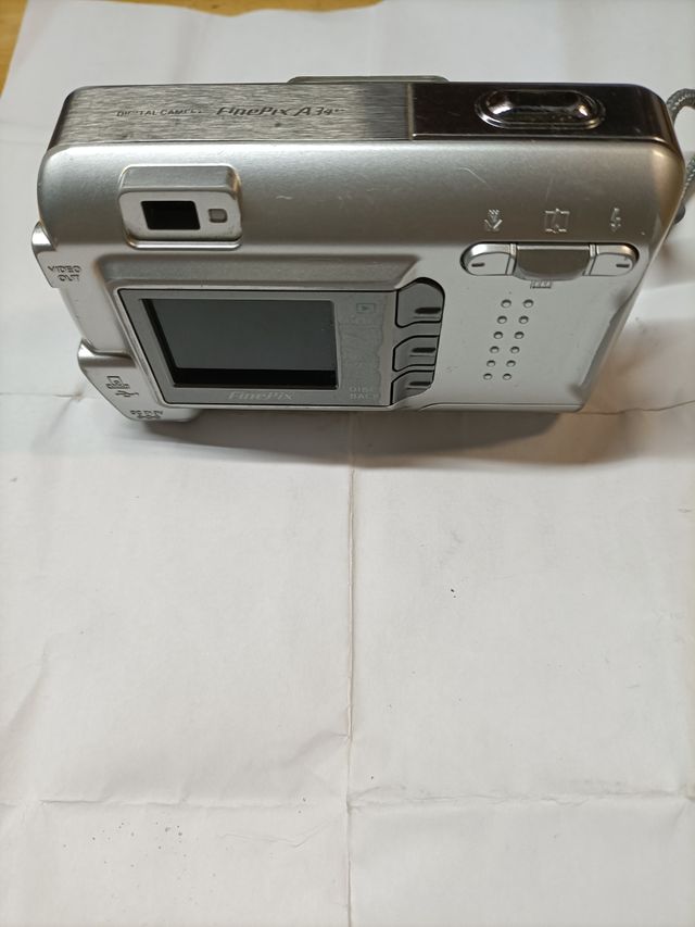 Cámara Fujifilm FinePix Plata y Azul