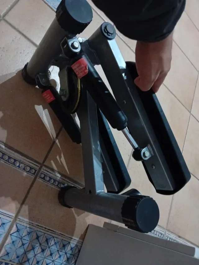 Máquina de pedalear Boomerang