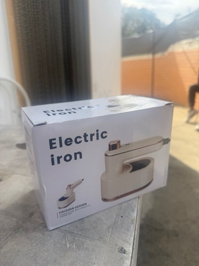 Mini Ferro a Vapor Portátil