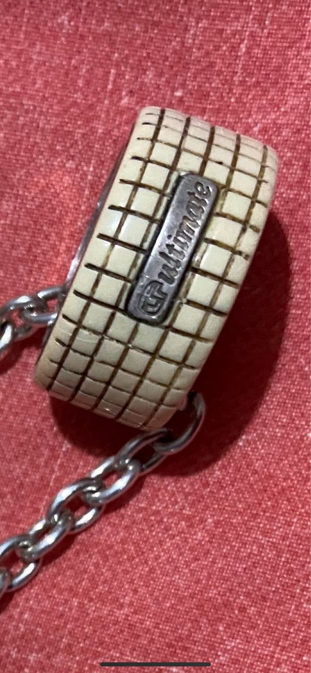 Colgante Ultimate con anillo