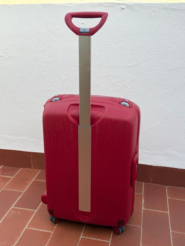 Maleta Roncato Roja