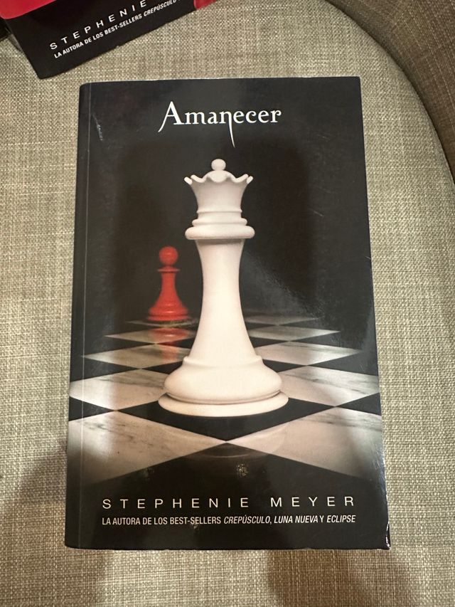 Amanecer (Saga Crepúsculo 4) (Spanish Edition)