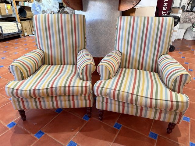 Dos Sillones individuales tresillo