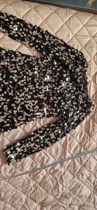 Vestido de fiesta lentejuelas negro y plata