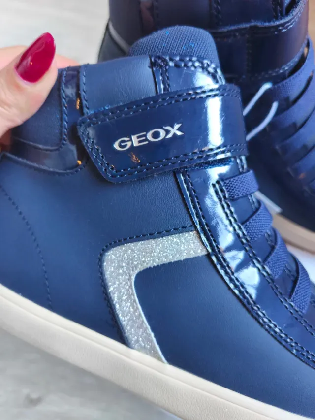 Botines Geox varios numeros