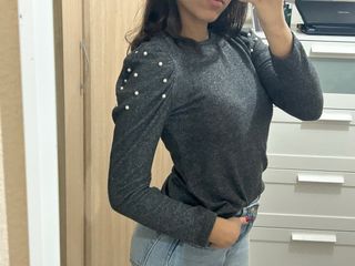 Jersey gris con perlas