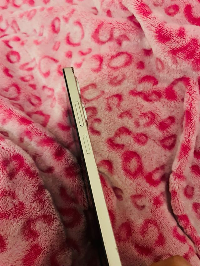 Móvil Realme Blanco Multicolor (NO ENCIENDE)