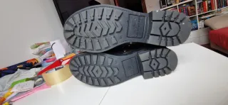 Botas Musse & Cloud Negras Tachuelas