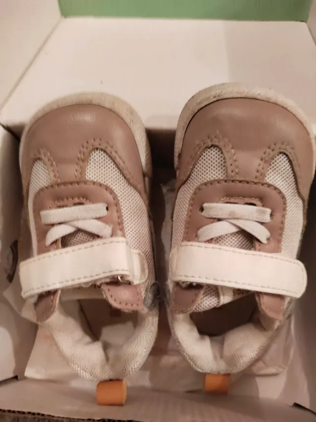 Playeros blanditos talla 21