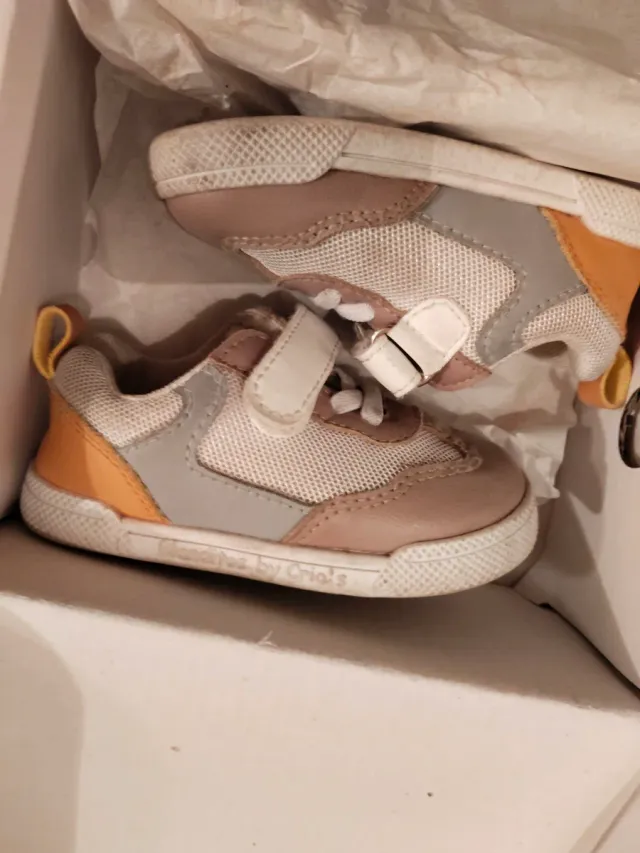 Playeros blanditos talla 21