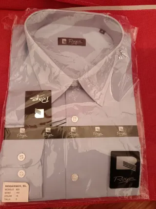Camisa Roger Azul Talla 6 sin estrenar