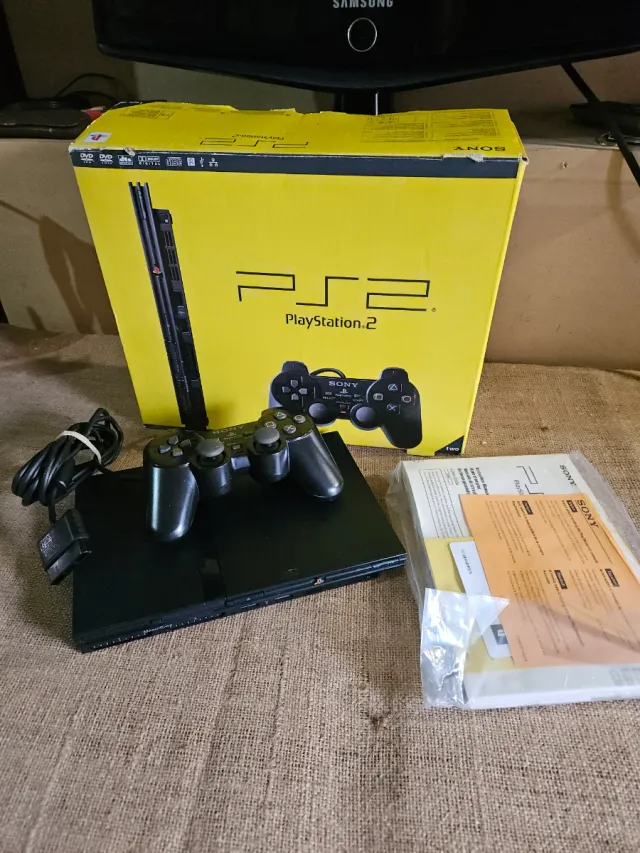 Ps2 Sony com caixa e comando