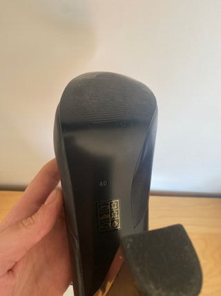 Tacones Guess Negros Talla 40