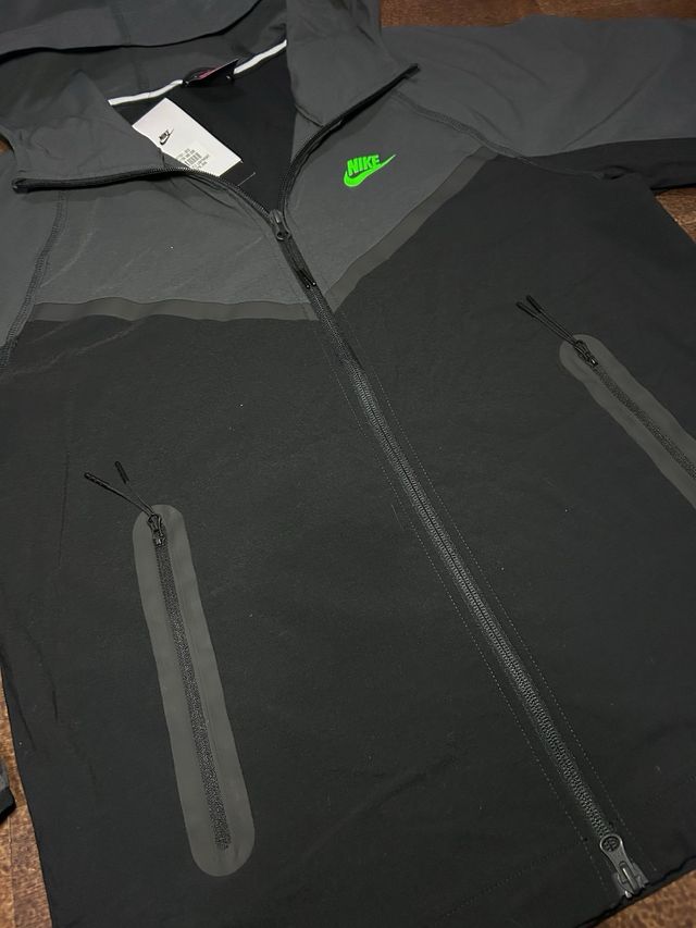 Felpa Nike Tech Fleece Grigia/Nera XS