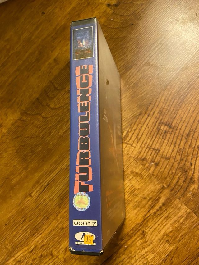 Turbulence VHS Película de Acción y Suspense