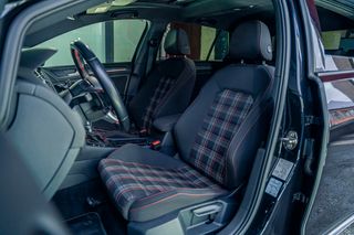 Volkswagen Golf GTI Performance (2018)