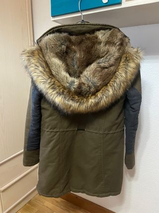 Abrigo Zara Verde Talla XS