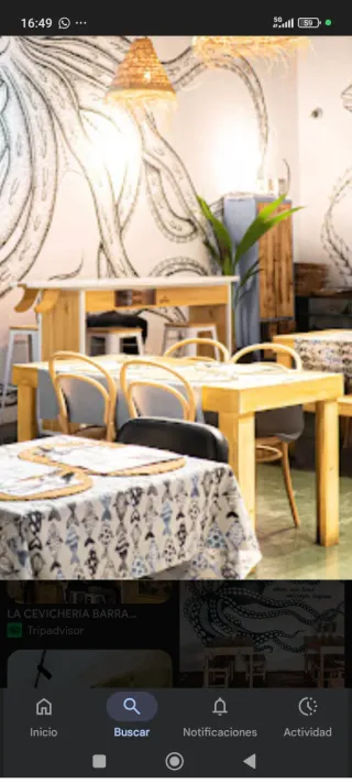 2 juegos  de Mesa alta tabla surf + 4 taburetes