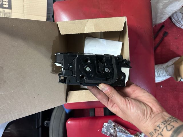 Cerradura Volkswagen Passat CC