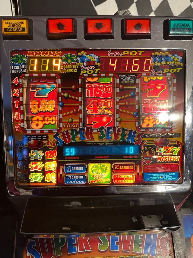 Máquina tragaperras Cirsa Super Sevens