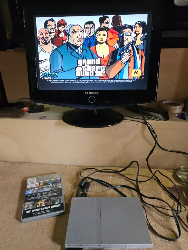 Ps2 Prata c/ Jogo GTA III Platinum