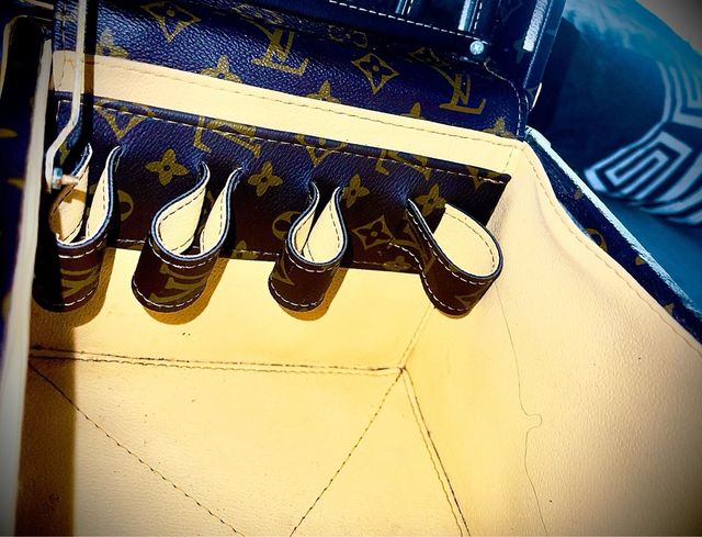 Neceser Louis Vuitton Marrón