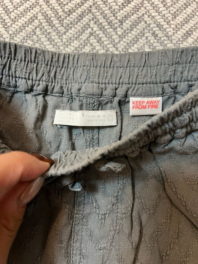 Zara Pantalón Corto 18m