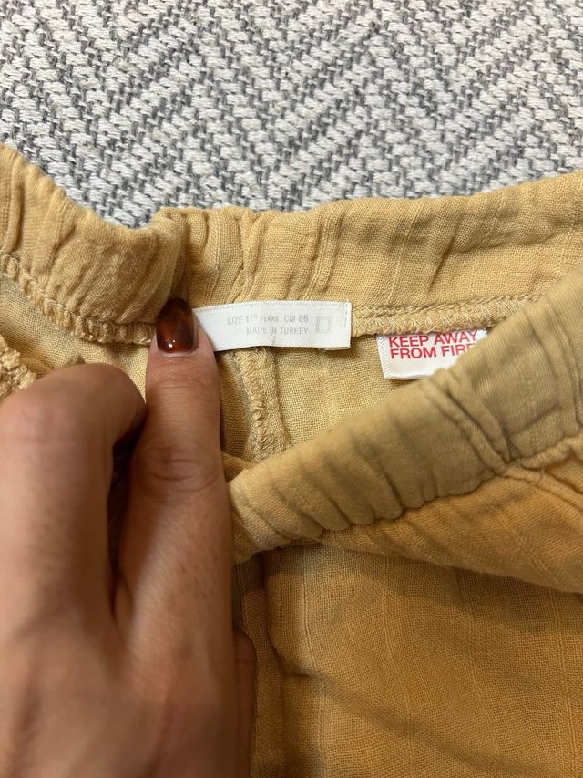Pantalón corto Zara 18m