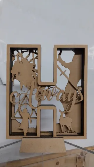 Letras nombres multicapa decorativas