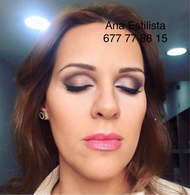 Peluquera Maquilladora Profesional a domicilio