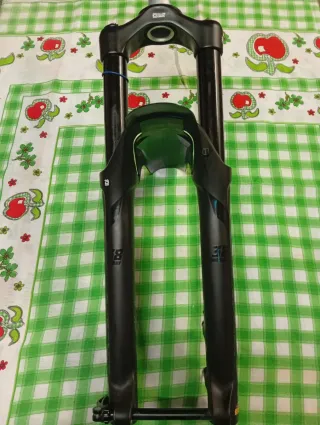 Horquilla Suntour Durolux 38 Enduro DH 170mm