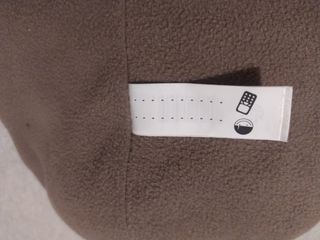 Gorro A ESTRENAR de lana con pompón