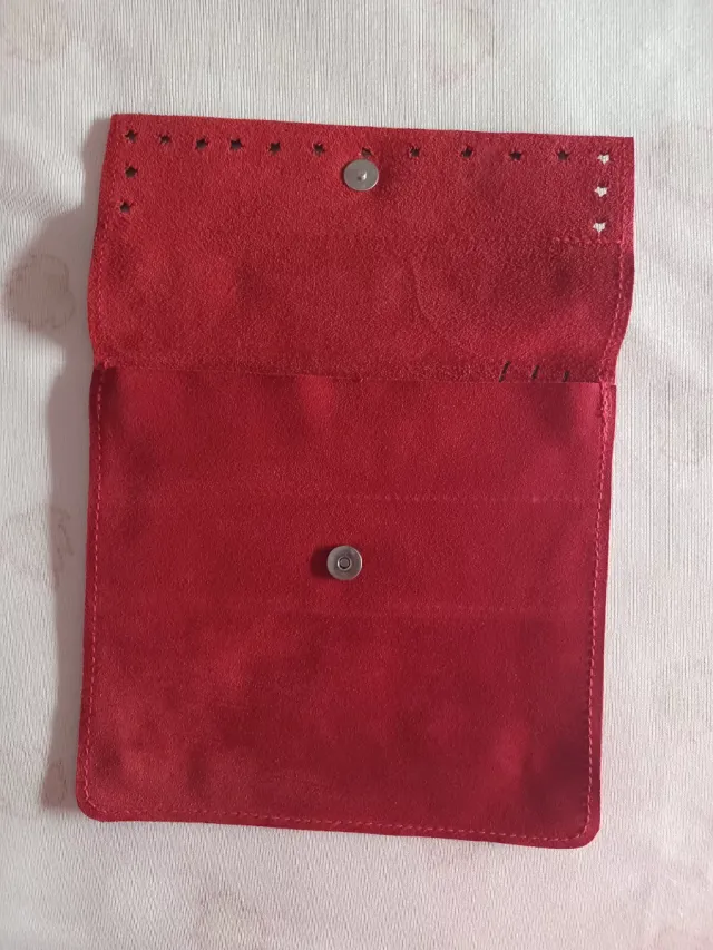 Cartera de piel