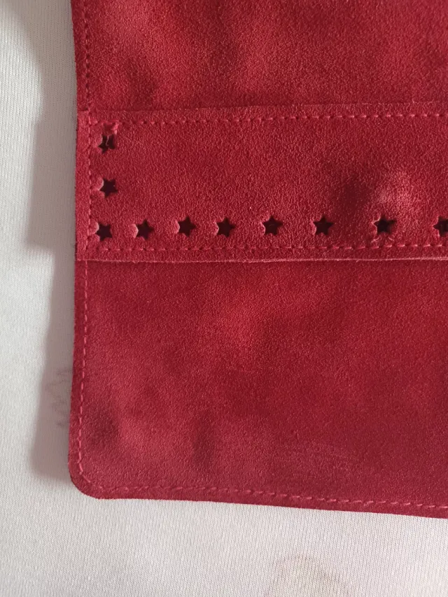 Cartera de piel