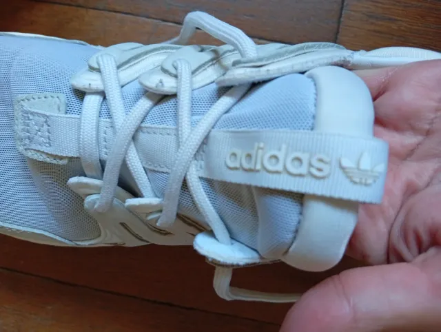 Adidas Tubular Beige/Blanco