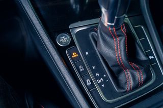 Volkswagen Golf GTI Performance (2015)